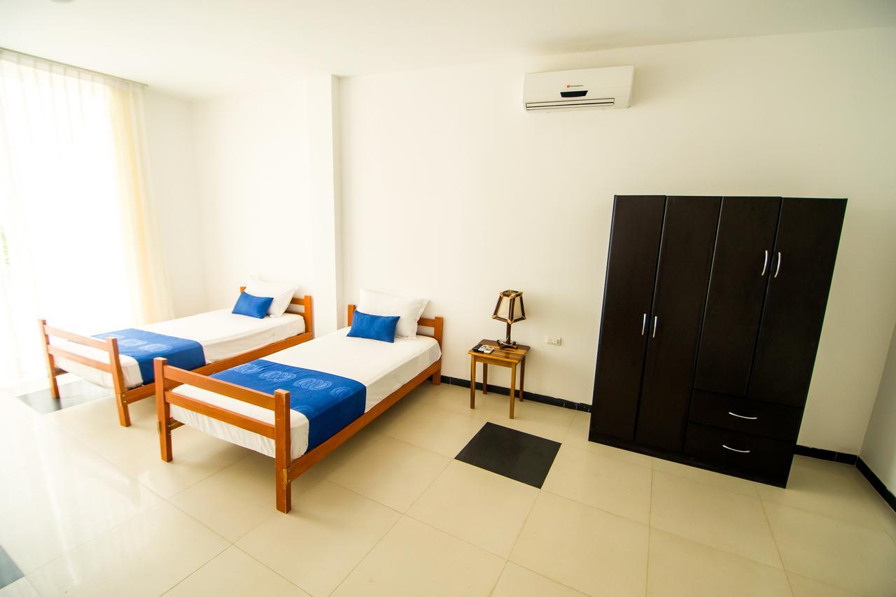 Nauti-K Beach Hotel Tumbes Exterior photo